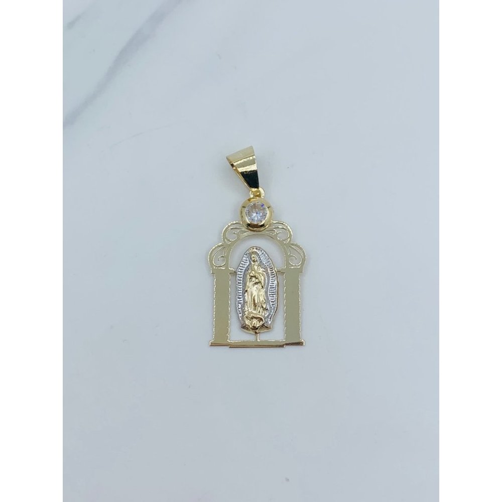 14k Gold Pendant Virgin Mary Virgen Maria - image 1